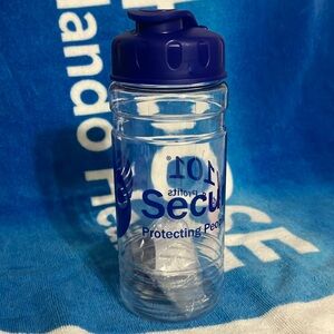 NWOT Branded shaker bottle 8”